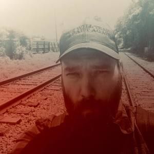 Meet your Posher, Loyd